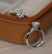 Solitaire ring